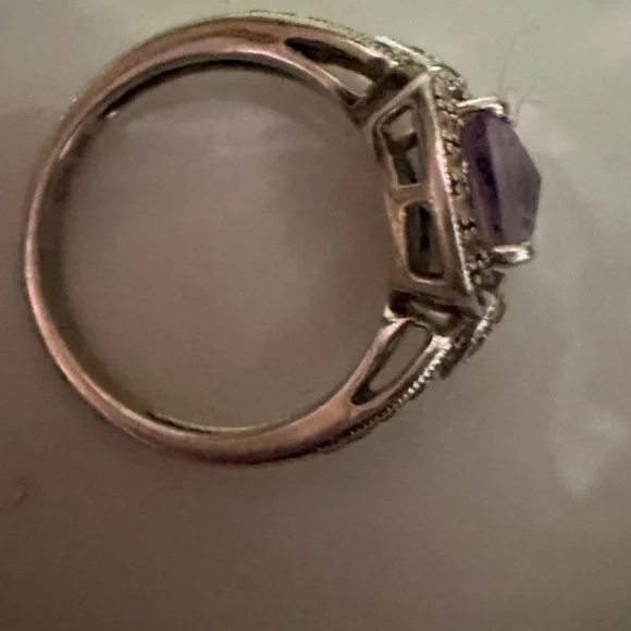 Vintage style, Amethyst & Genuine Diamond Filigree ring sz7 (Has Video) - Picture 11 of 17